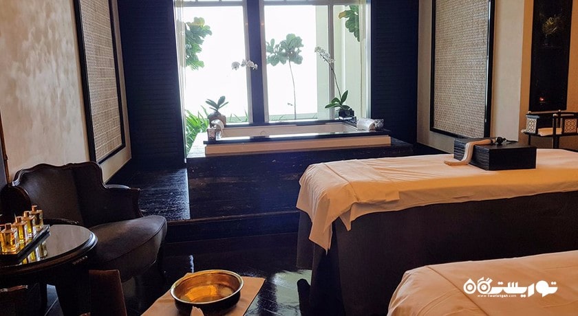 سرگرمی رفلکسولوژی پا و اسپای ماهی در پنانگ شهر مالزی کشور پنانگ