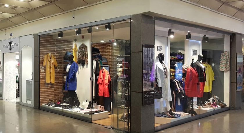  مرکز خرید ایران زمین شهر تهران استان تهران