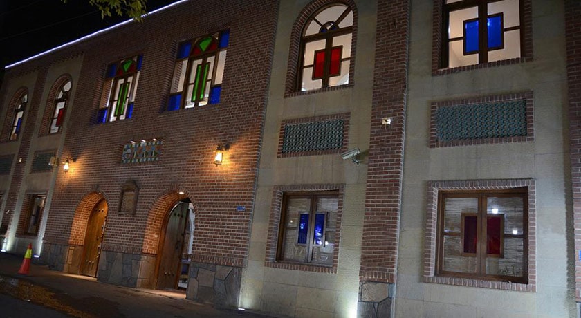 رستوران رستوران باغچه حسین فرحزاد شهر تهران 