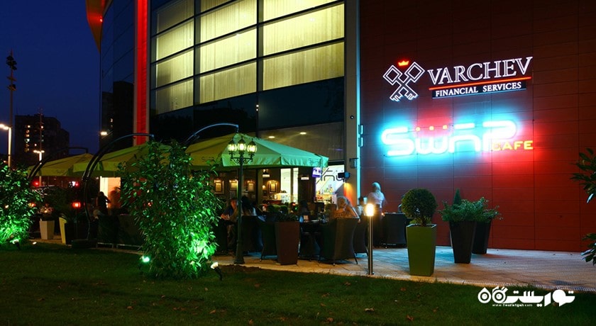 مرکز خرید مال وارنا شهر بلغارستان کشور وارنا