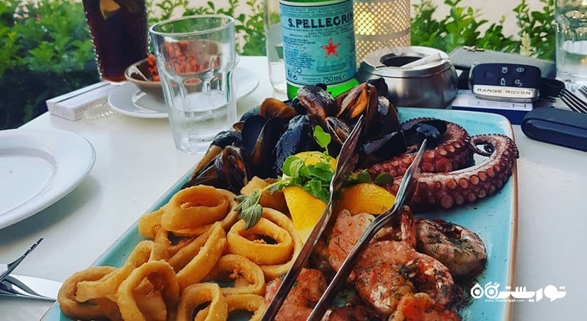 رستوران رستوران مستر بابا شهر وارنا 