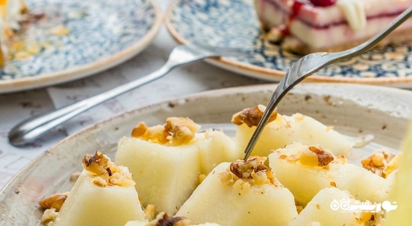 رستوران رستوران هپی بار اند گریل شهر وارنا 