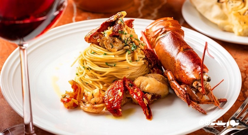 رستوران رستوران پارمی فمیلی شهر وارنا 