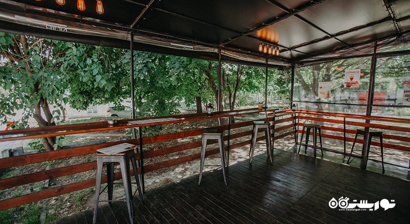 رستوران نوتریو بار شهر وارنا 