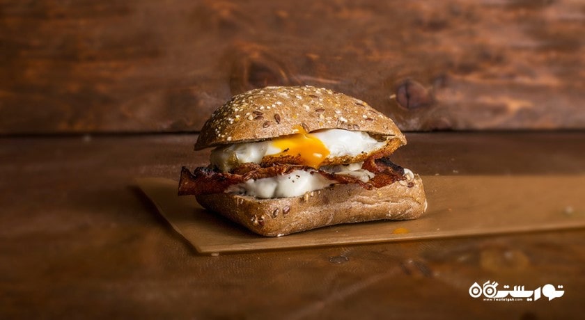 رستوران نوتریو بار شهر وارنا 