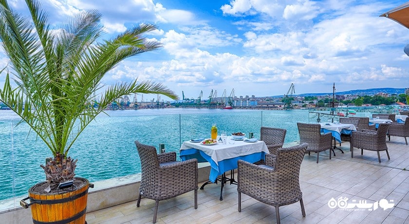 رستوران کاپیتان کوک فیش اند بیف -  شهر وارنا