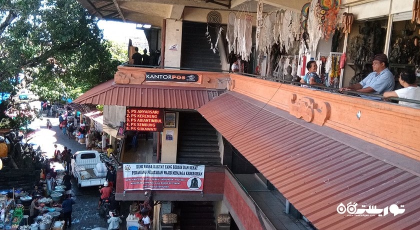 مرکز خرید بازار هنر کومباساری شهر اندونزی کشور بالی