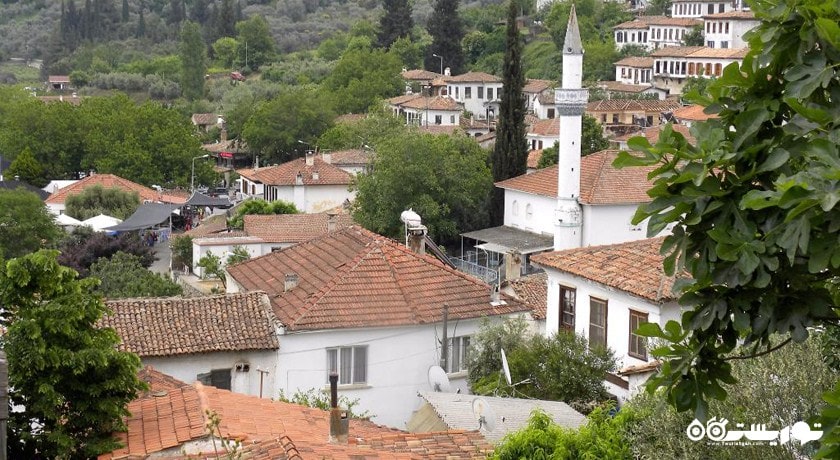  روستای شیرینجه شهر ترکیه کشور کوش آداسی