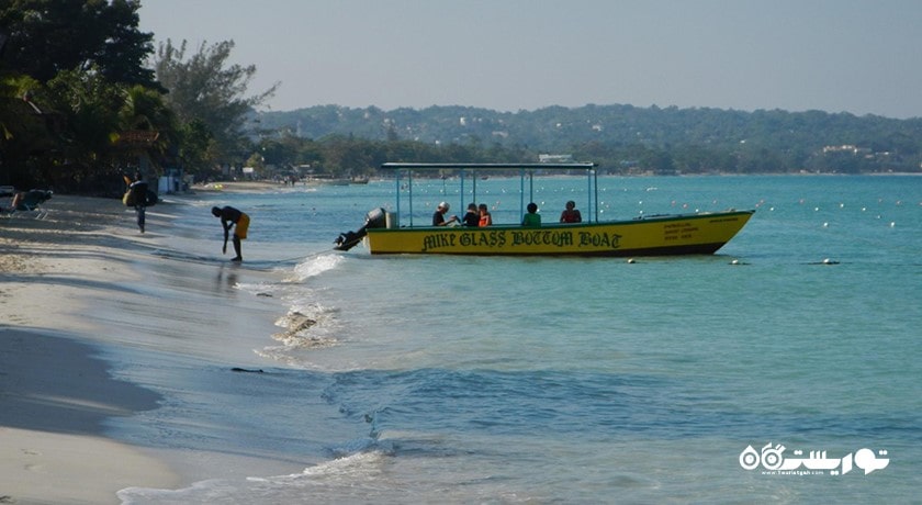 سواری با قایق کف شیشه ای در بالی -  شهر بالی