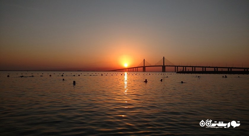 سرگرمی ساحل البطین شهر امارات متحده عربی کشور ابوظبی