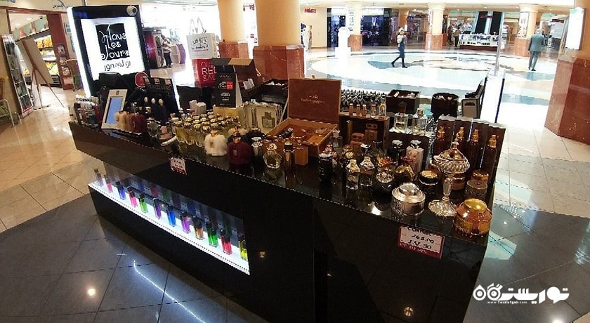 مرکز خرید الراحه مال شهر امارات متحده عربی کشور ابوظبی