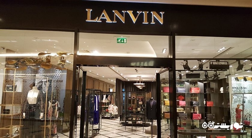 مرکز خرید اونیو در برج های اتحاد شهر امارات متحده عربی کشور ابوظبی