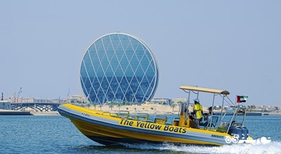 سرگرمی تورهای قایقرانی در ابوظبی شهر امارات متحده عربی کشور ابوظبی