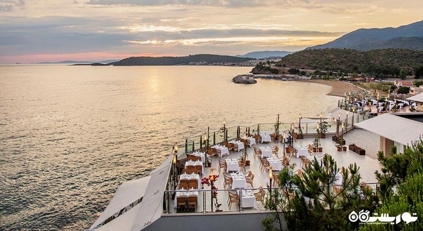 نمای کلی رستوران آلاکارت سیزنز	