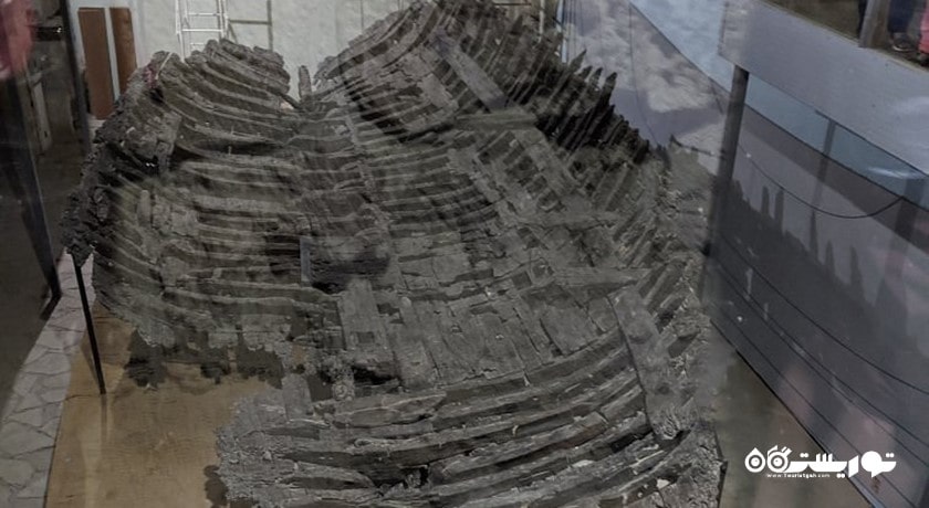  موزه کشتی باستانی غرق شدع در کرنیا شهر قبرس شمالی کشور نیکوزیای شمالی