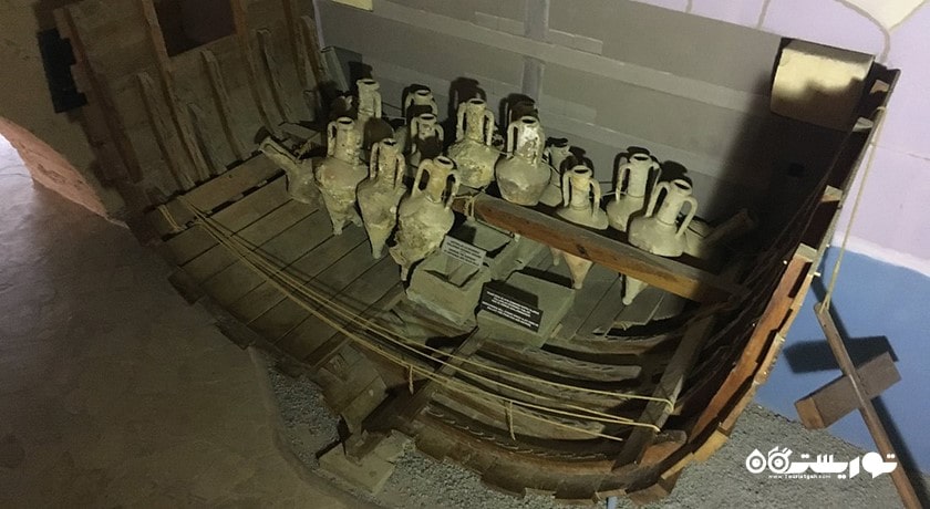  موزه کشتی باستانی غرق شدع در کرنیا شهر قبرس شمالی کشور نیکوزیای شمالی