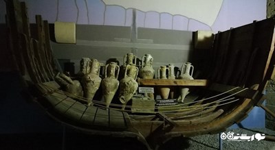  موزه کشتی باستانی غرق شدع در کرنیا شهر قبرس شمالی کشور نیکوزیای شمالی