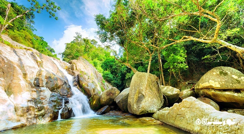  آبشار هین لاد شهر تایلند کشور کو سامویی