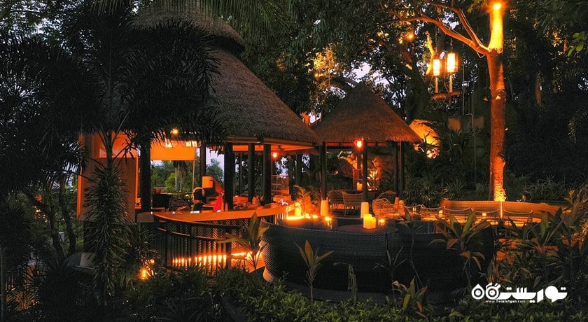 رستوران بار و غذاخوری تری تاپس اسکای شهر کو سامویی 