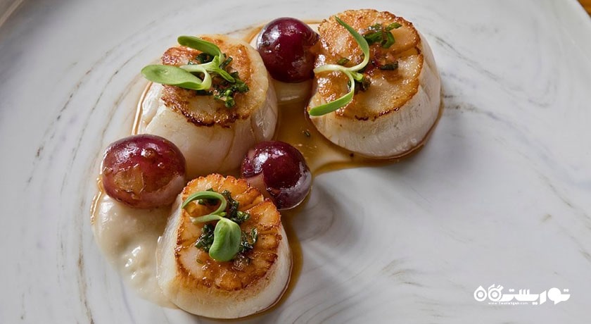 رستوران بار و غذاخوری تری تاپس اسکای شهر کو سامویی 