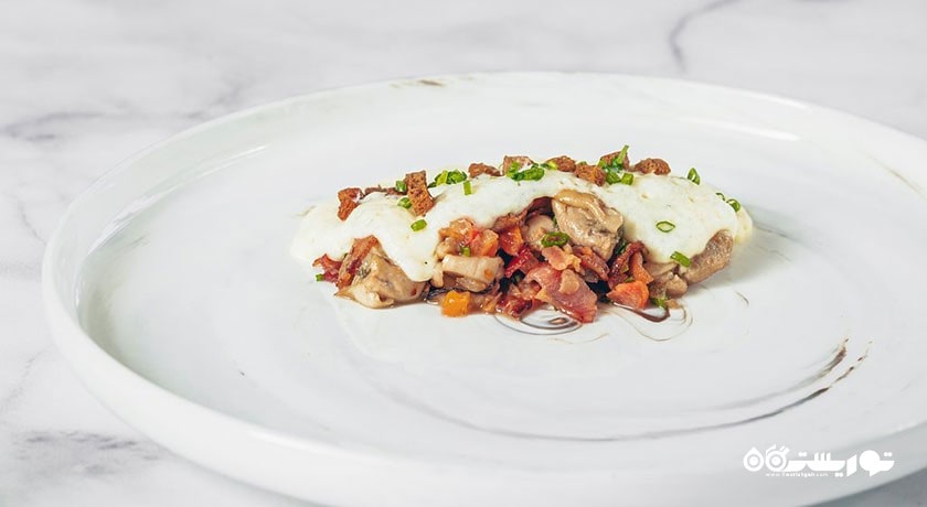 رستوران بار و غذاخوری تری تاپس اسکای شهر کو سامویی 