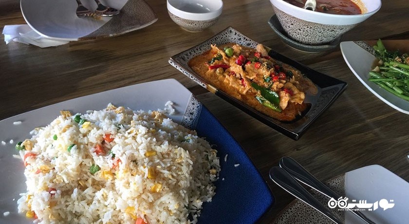 رستوران رستوران تایلندی کاو گلونگ شهر کو سامویی 