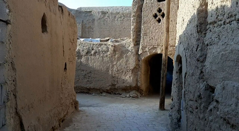 قلعه جندق -  شهر خور  و بیابانک