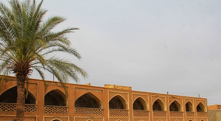 قلعه جندق -  شهر خور  و بیابانک