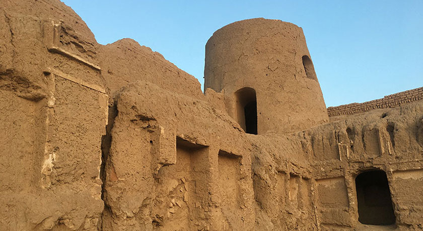 قلعه سیزان نوش آباد -  شهر اصفهان