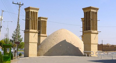 آب انبار رستم گیو -  شهر یزد