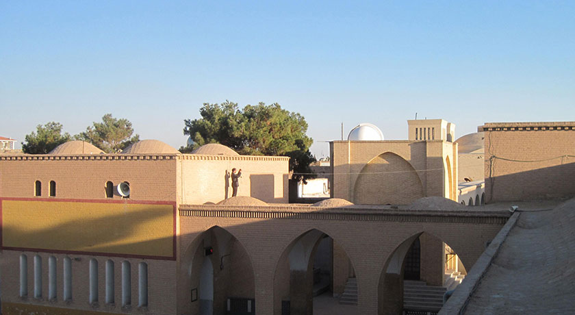  دبیرستان ایرانشهر شهرستان یزد استان یزد