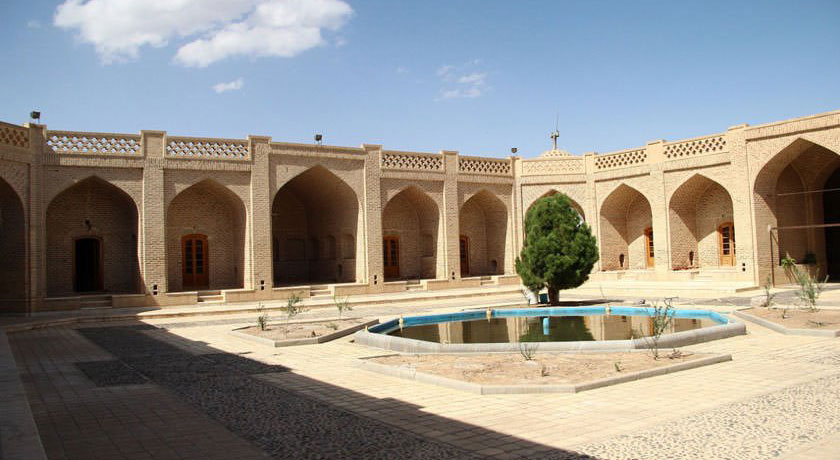 کاروانسرای خرانق -  شهر اردکان