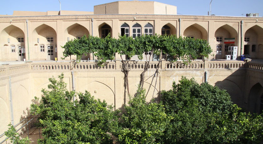  مدرسه علمیه امام خمینی (مدرسه شاهزاده) شهرستان یزد استان یزد