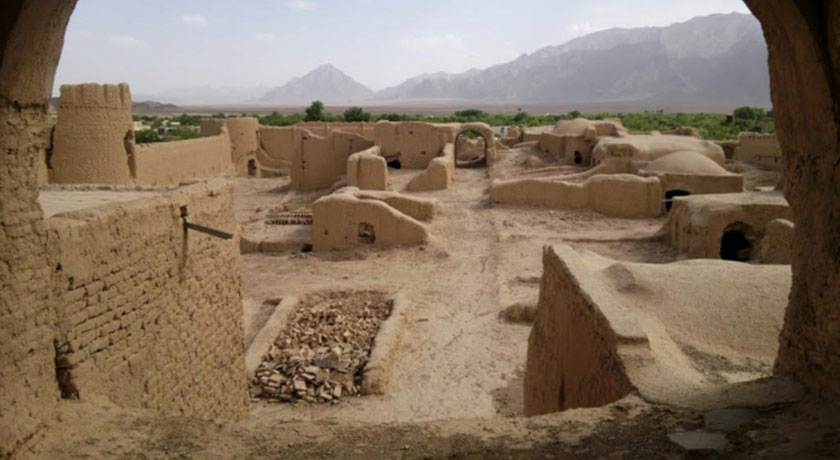  قلعه خورمیز شهرستان یزد استان مهریز