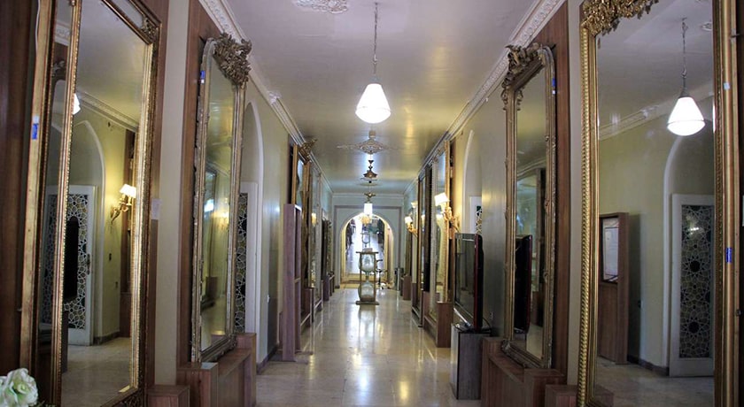  عمارت قصر آینه (موزه آیینه و روشنایی) شهرستان یزد استان یزد