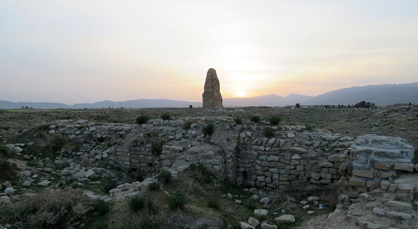  شهر باستانی اردشیر خوره (شهر گور) شهرستان فارس استان فیروز آباد