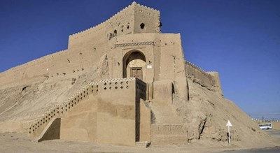 قلعه مروست -  شهر یزد
