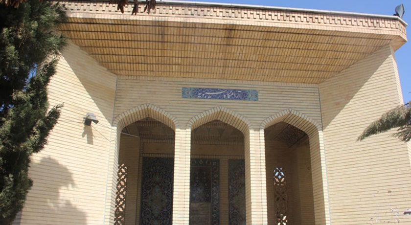 آرامگاه سیبویه شیراز -  شهر شیراز