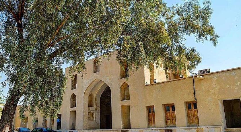 عمارت باغ نشاط -  شهر لارستان