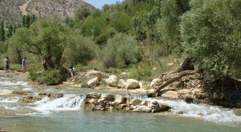  تنگ تیزاب شهرستان یزد استان اردکان