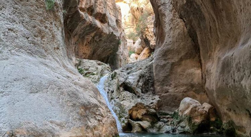 تنگه رغز -  شهر فارس