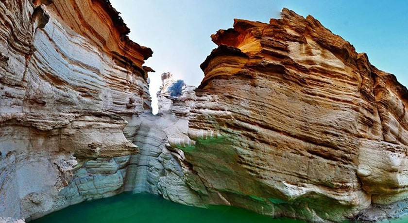 تنگه رغز -  شهر داراب