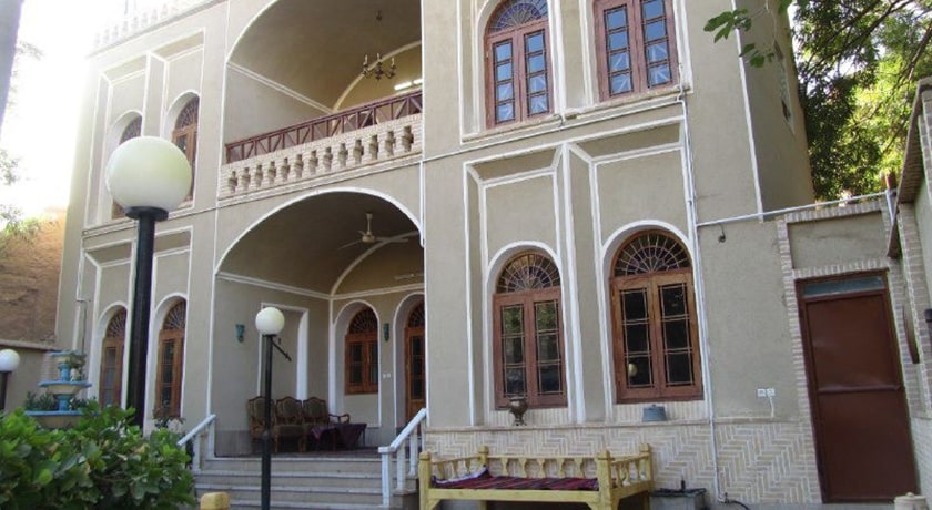 اقامتگاه بوم گردی حاجی خان -  شهر تفت