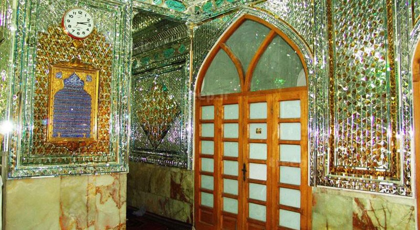  آرامگاه سید تاج الدین غریب شهرستان فارس استان شیراز