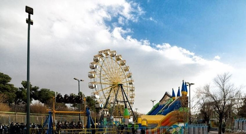  پارک آزادی شهر فارس استان شیراز