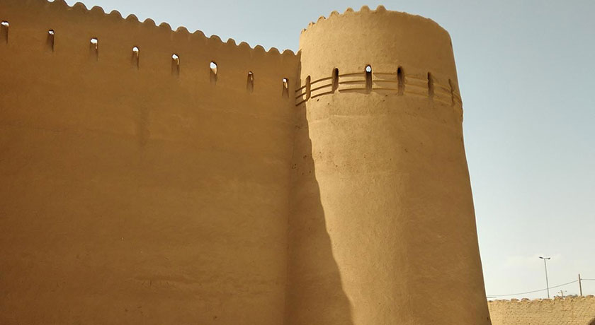 قلعه ابرندآباد -  شهر یزد