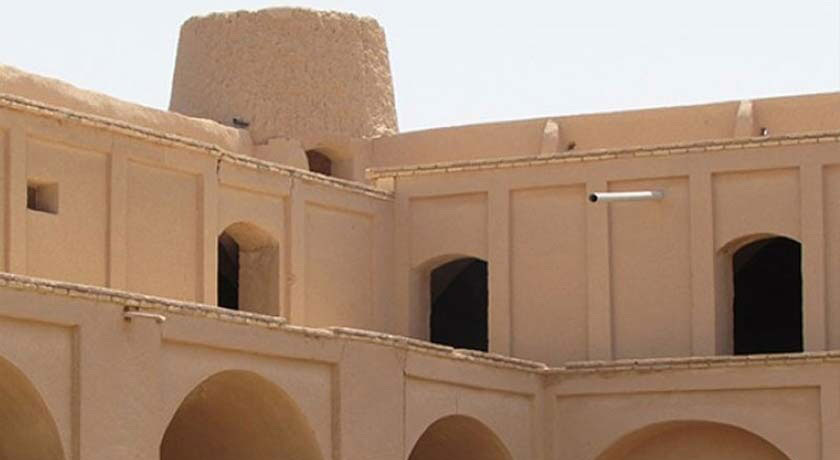  قلعه بارجین شهرستان یزد استان میبد