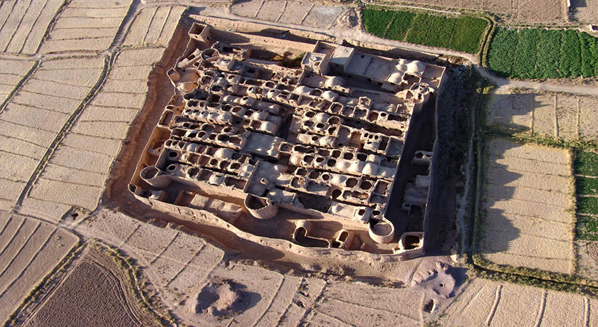 قلعه سریزد -  شهر مهریز