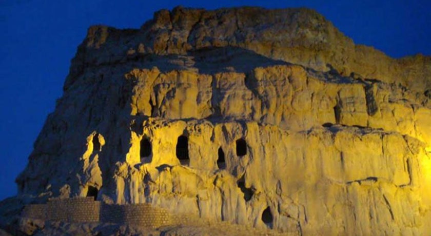 غار خربس -  شهر هرمزگان