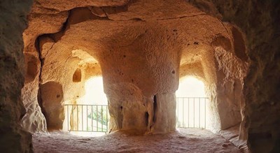 غار خربس -  شهر هرمزگان